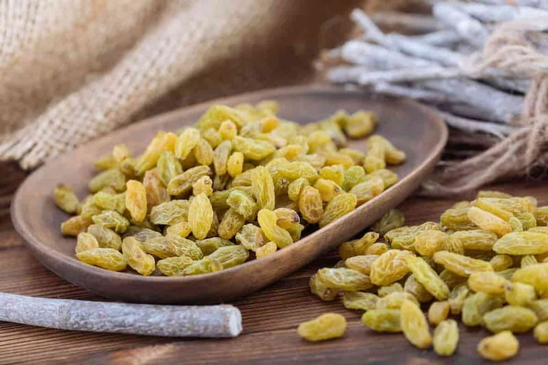 خرید و قیمت کشمش سبز قلمی درجه ۱ + فروش صادراتی 4