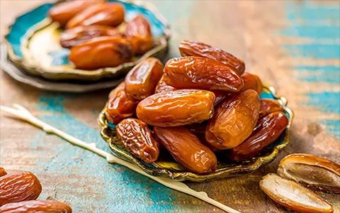 خرید و فروش خرما مضافتی زرد با شرایط فوق العاده 3