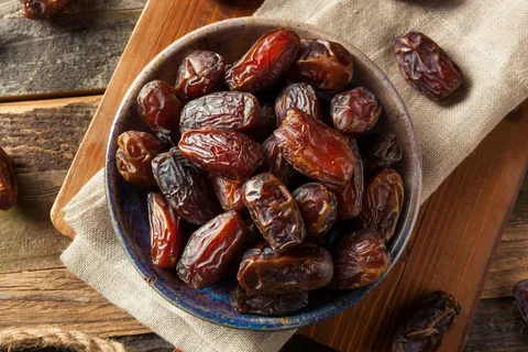 قیمت خرید خرما مضافتی صادراتی بم با فروش عمد 5