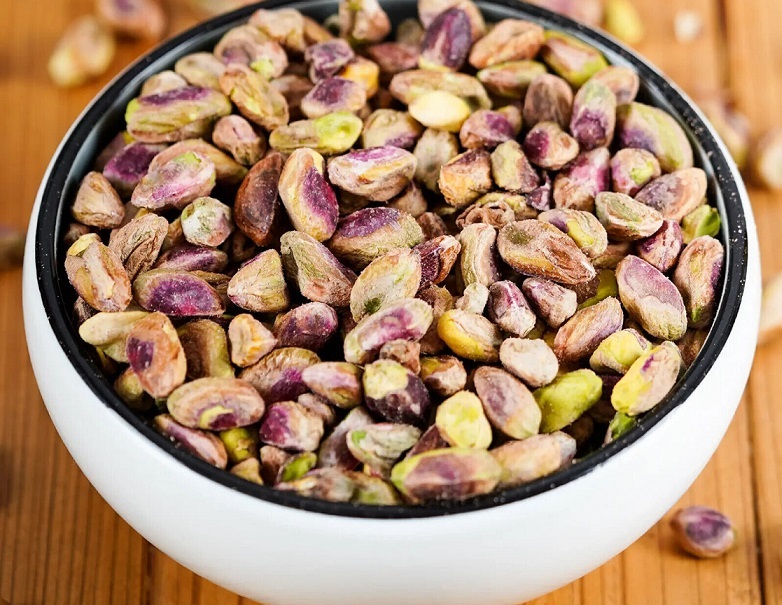 مغز پسته درجه یک طبیعی با طعم عالی و تازه 2