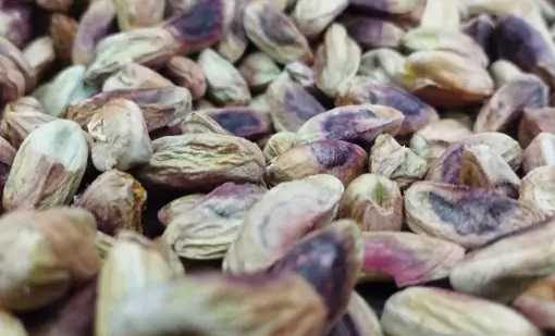 مغز پسته درجه یک طبیعی با طعم عالی و تازه 3