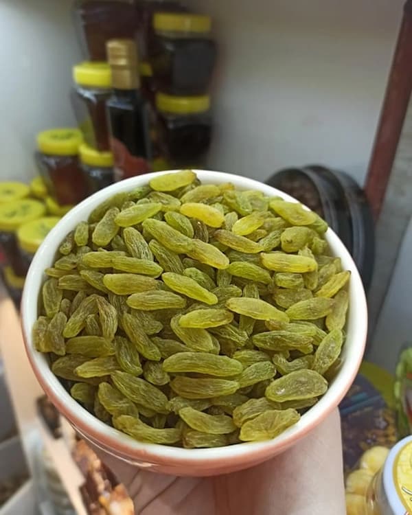 کشمش سبز قلمی یک کیلویی + در بسته بندی یک کیلویی 3