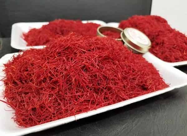 قیمت خرید زعفران نگین رویال با فروش عمده 3