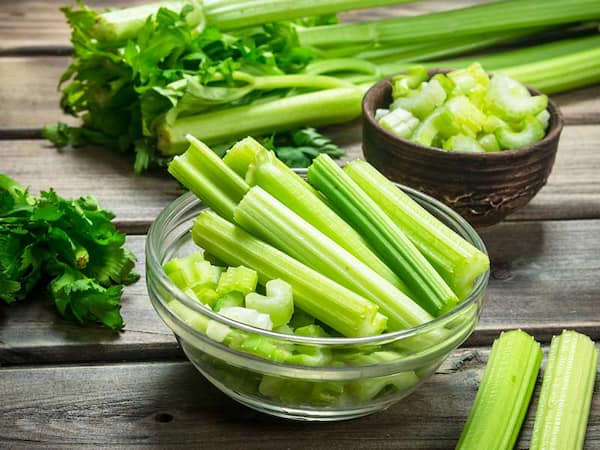 قیمت عرق سنتی کرفس + خرید باور نکردنی 5