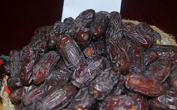 خرید و فروش خرما خشک کبکاب با شرایط فوق العاده 2