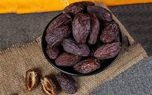 خرید و فروش خرما خشک کبکاب با شرایط فوق العاده