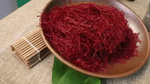 فروش + زعفران نگین طبیعی 2