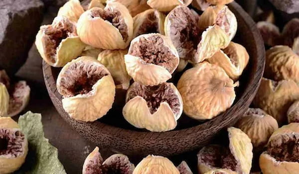 خرید و فروش انجیر خشک ضایعاتی با شرایط فوق العاده 6