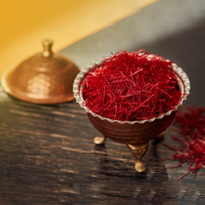 زعفران ممتاز صنعتی خشک‌ دستگاهی با دمای کنترل‌ شده 3