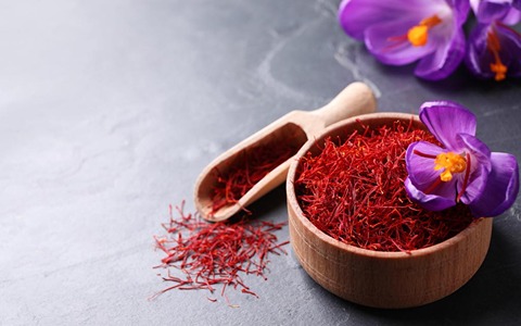 زعفران صادقی نیشابور ممتاز ایرانی