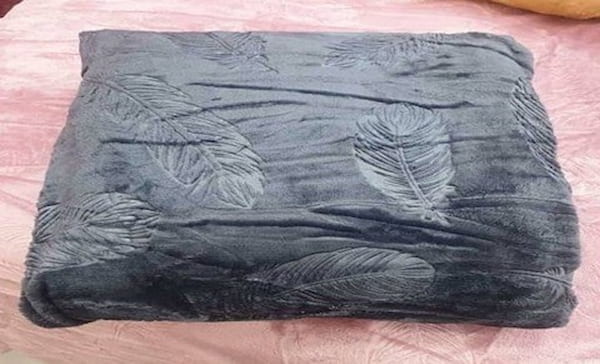 قیمت خرید پتو مسافرتی طرح پر عمده به صرفه و ارزان 3