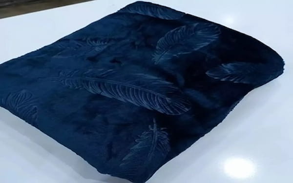 قیمت خرید پتو مسافرتی طرح پر عمده به صرفه و ارزان 2