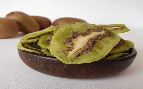 خرید و قیمت انواع میوه کیوی خشک شده 5
