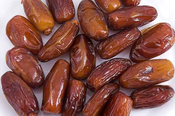 خرید خرما زاهدی جهرم + قیمت فروش استثنایی 3
