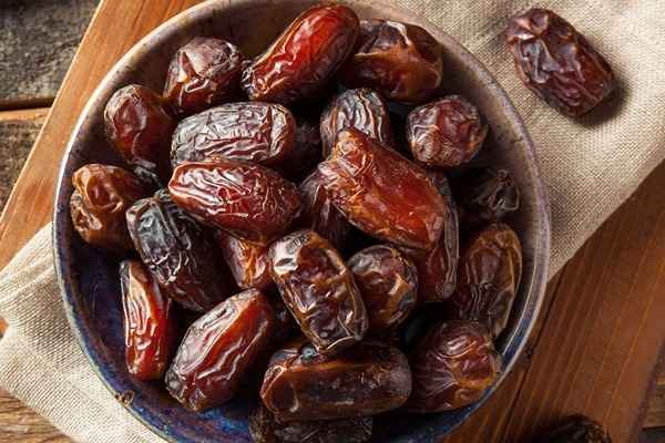 خرید خرما زاهدی اعلا + فروش ویژه 2