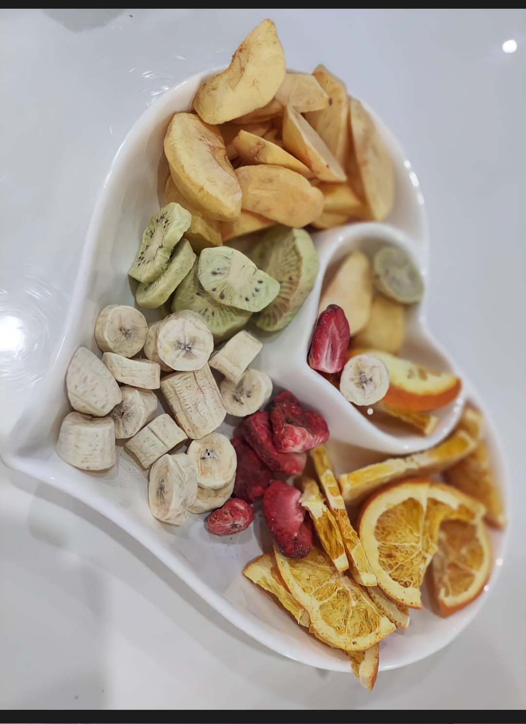 میوه خشک فریز درایر