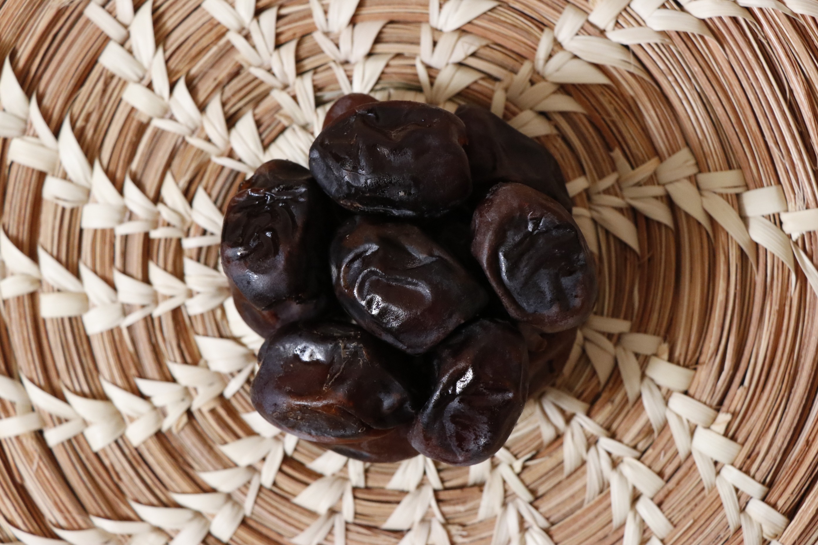 خرمای مضافتی عنبرآباد + خرید