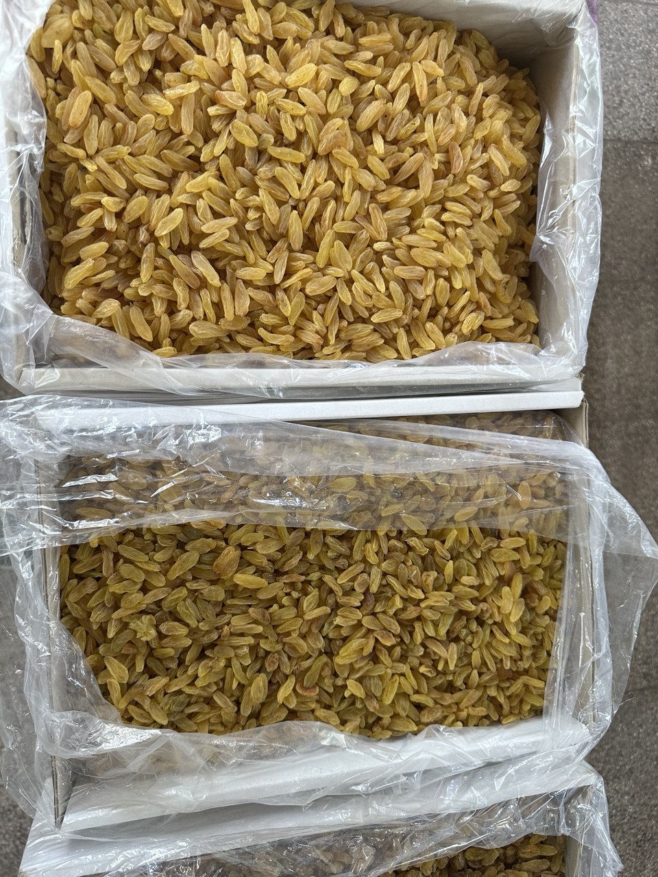 کشمش سبز قلمی لوکس کاشمر