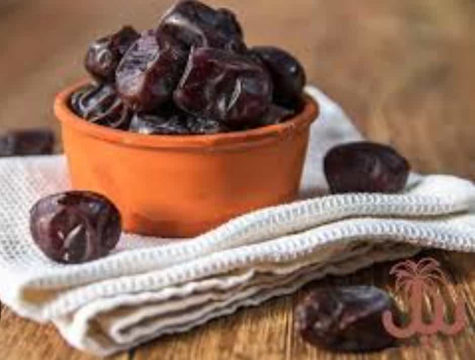قیمت خرما نخل سبز + فروش عمده 2