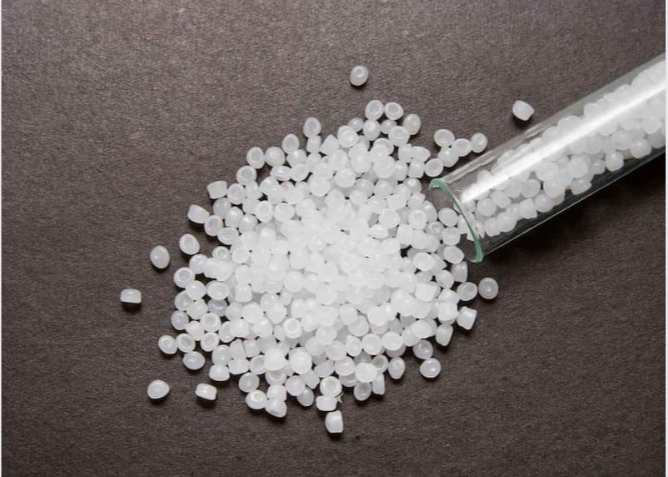 قیمت گرانول pvc گرید ١٢٩ برای انواع سلفون بسته بندی 4