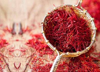 زعفران با کیفیت ثابت مناسب رستوران‌ ها 3