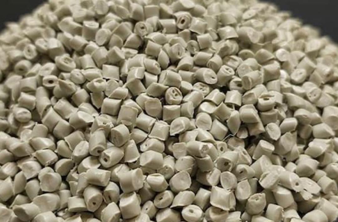 فروش بهترین گرانول PVC سخت برای ساخت پروفیل درب و پنجره + قیمت استثنایی 4