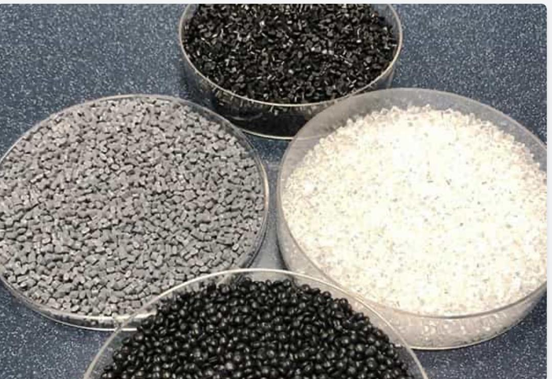 خرید گرانول Pvc مشکی برای شلنگ آب + قیمت عمده 2