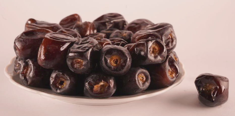 قیمت خرید خرما مضافتی صادراتی با فروش عمده 4