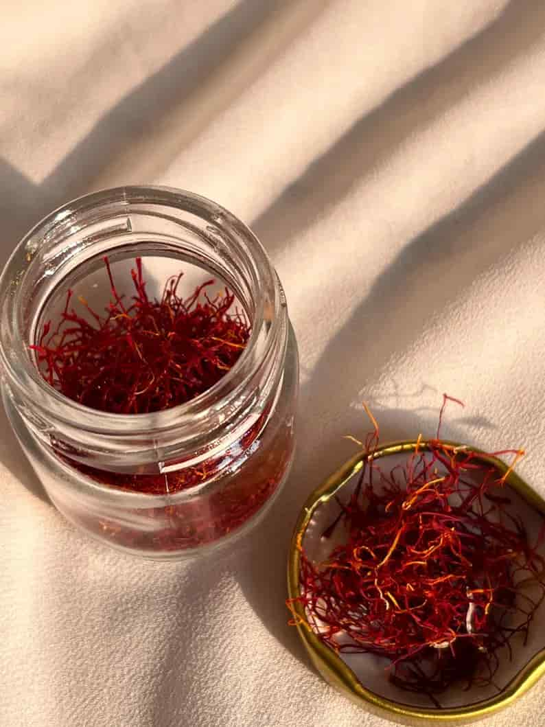 زعفران ممتاز سحرخیز با عطر دل‌ انگیز اصیل ایرانی 3