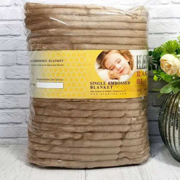 پتو مسافرتی دو نفره کاترین مدل پلیسه‌ای جذاب و لطیف 3