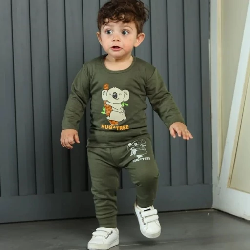 بلوز و شلوار بچگانه با طراحی شاد و پارچه راحت