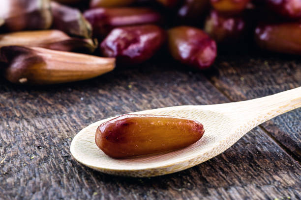 خرما مضافتی درجه یک ویژه مصرف خانگی و پذیرایی ممتاز 2