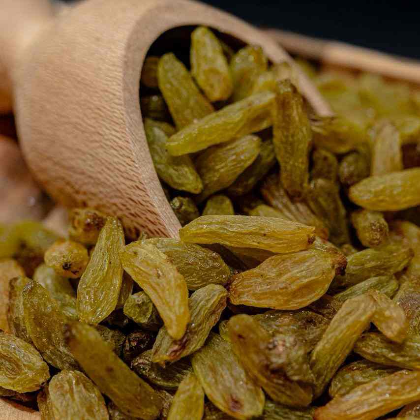 کشمش سبز خوش طعم مناسب مصرف روزانه