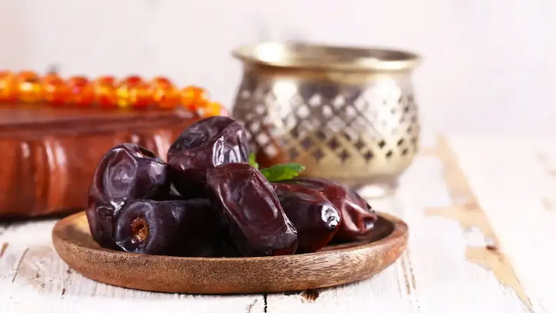 خرما مضافتی جیرفت با طعمی اصیل از نخلستانهای جنوب