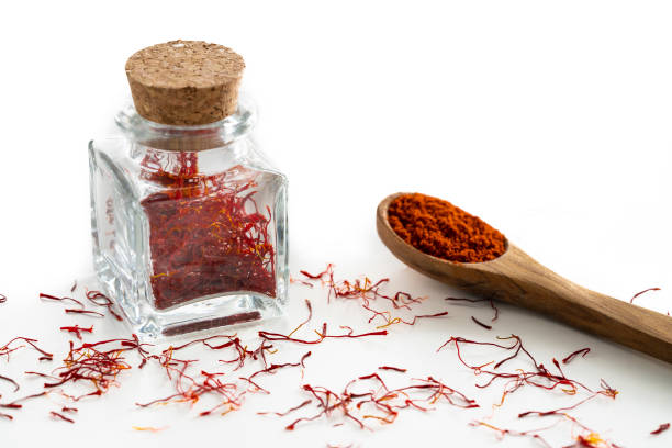 زعفران طبیعی خشک تهیه شده از بهترین کلاله ها 3