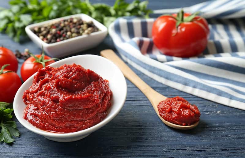 رب گوجه فرنگی ۴ کیلویی محصولی پرفروش برای سبد غذایی