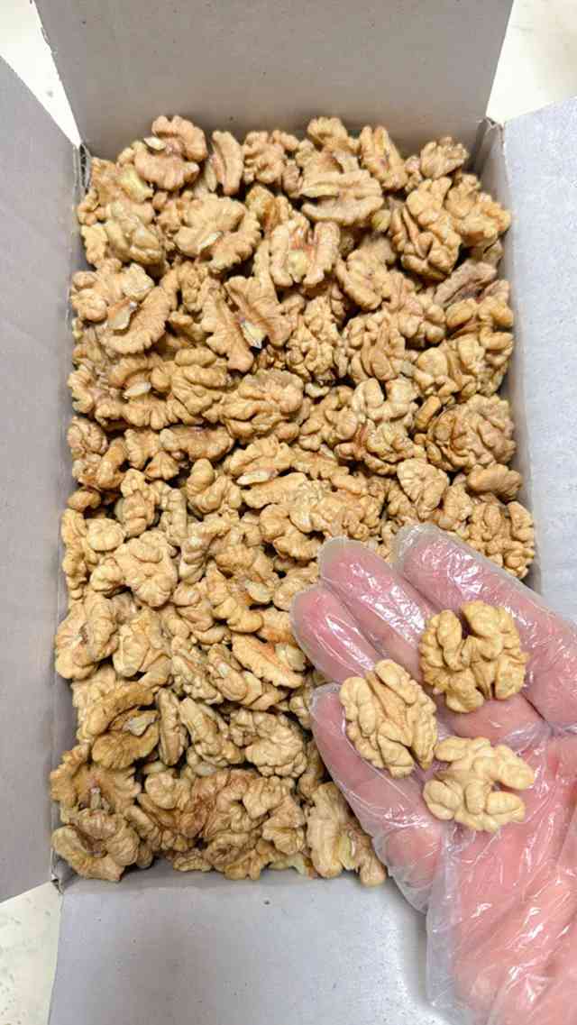 مغز گردو درجه یک مصرف روزانه 2