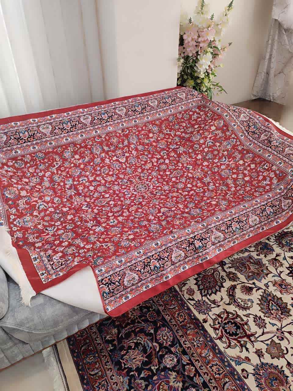 زیر سفره ای مخمل قرمز 2