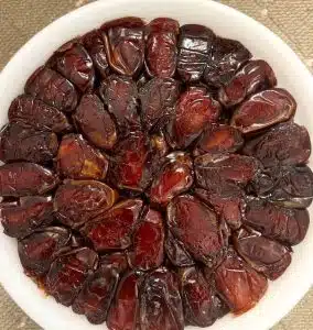 خرما کبکاب شیره دار خوش طعم با کیفیت عالی