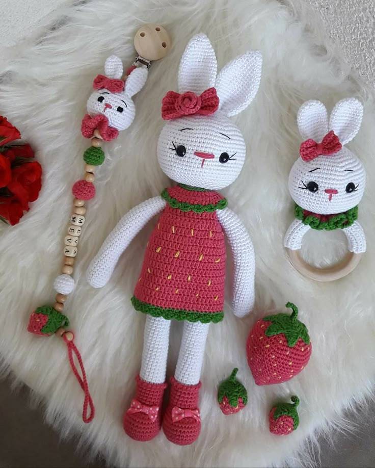 ست سرویس بافتنی عروسکی کد 37