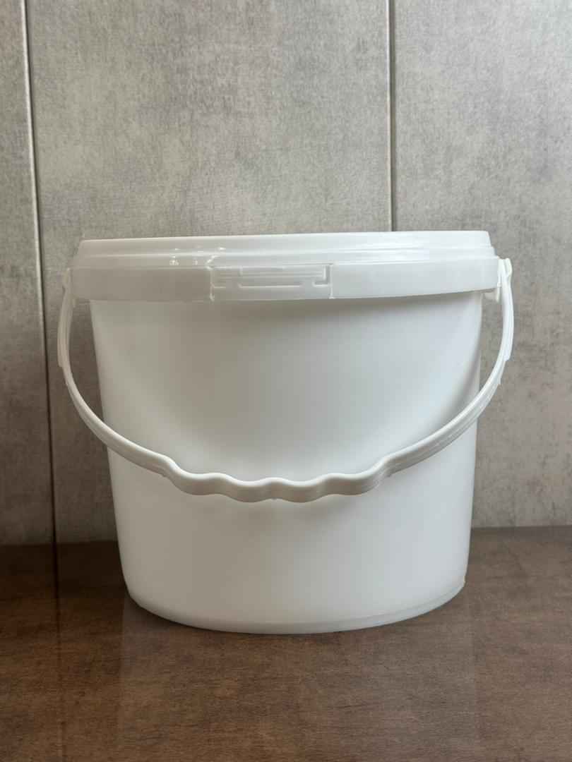 خرید سطل گرد پلاستیکی ۱۴ لیتری لبه دار با تخفیف 4