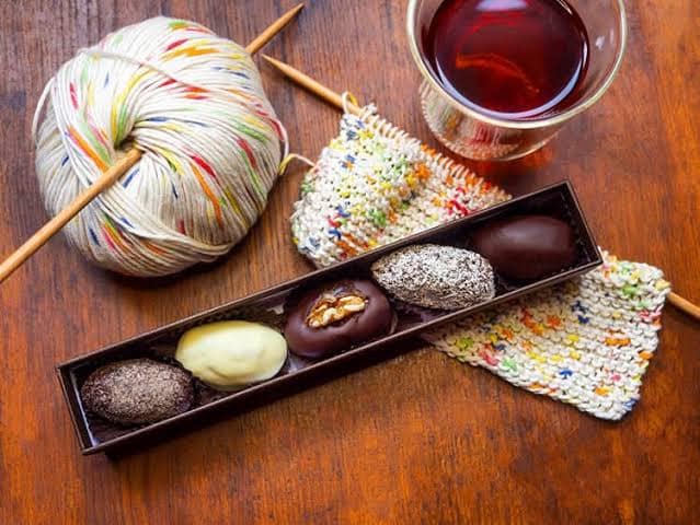 خرما شکلاتی پذیرایی مناسب مجالس خانوادگی و رسمی