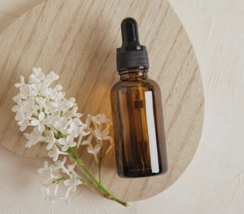 بطری قطره چکان دارویی شیشه ای قهوه‌ای روغن آرادمِد 4