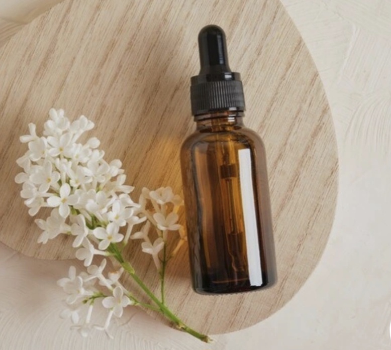 بطری قطره چکان دارویی شیشه ای قهوه‌ای روغن آرادمِد 4