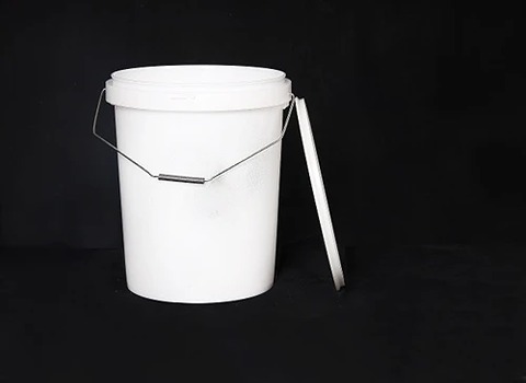 خرید عمده سطل پلاستیکی 14 لیتری با تخفیف ویژه 5