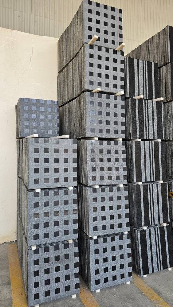 سنگ گرانیت مشکی با فراوری شطرنجی