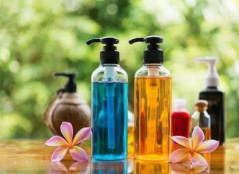 رب گوجه فرنگی خانگی غلیظ تهیه شده از محصولات تازه 4
